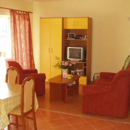 Apartmani Paulina Lopar Exterior foto